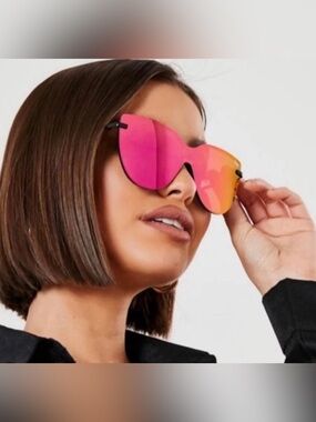 Quay Australia Sunglasses DAYDREAM
